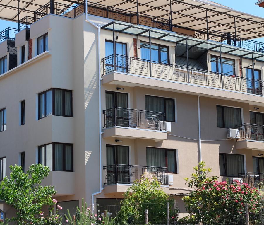 Flowers Apartments Nesebar Buitenkant foto