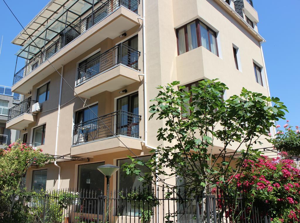 Flowers Apartments Nesebar Buitenkant foto